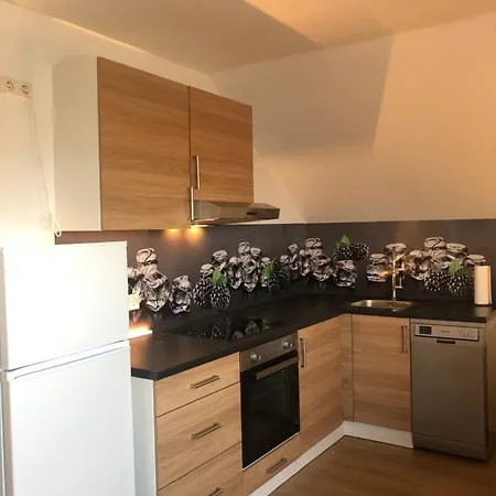 4 Zimmer-komfortwohnung Mit Viel Platz In