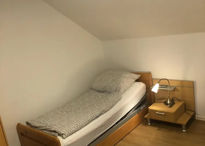 4 Zimmer-komfortwohnung Mit Viel Platz In Хальтерн